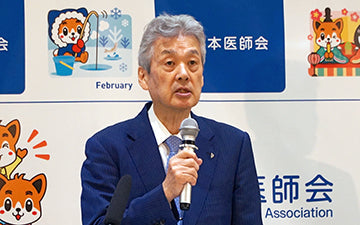 ■NEWS　熊本地震「できる限りの支援を行っていく」、JMAT先遣隊も現地入り─日医