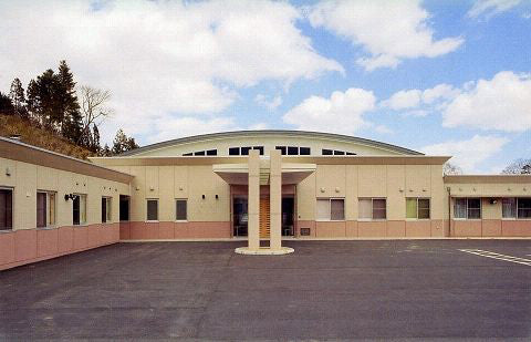 医療法人　三秋会　介護老人保健施設　やまゆり